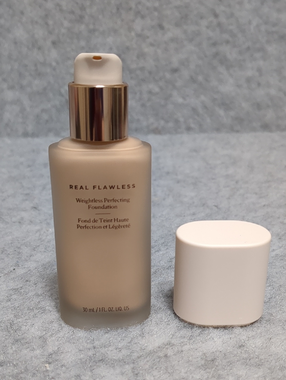 Laura Mercier Real Flawless Weightless Perfecting Foundation NIB 3C2 TOFFEE 1OZ - Picture 4 of 8